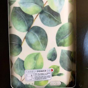 Charging case for iPhone XR - Leaves
